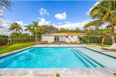 172 Bentley Dr, Miami Springs, FL 33166 - Photo 1