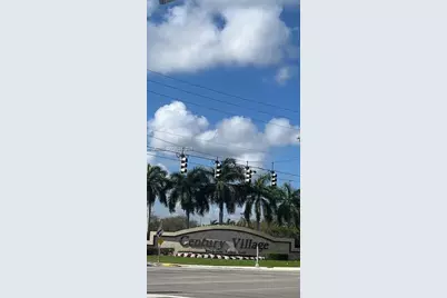 300 SW 134th Way #102E, Pembroke Pines, FL 33027 - Photo 1