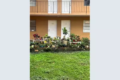 1280 W 54th St #122B, Hialeah, FL 33012 - Photo 1