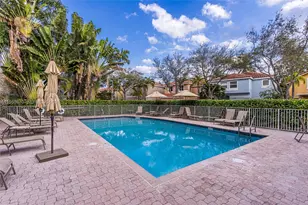 1550 N Trafalgar Cir, Hollywood, FL 33020 - Photo 1