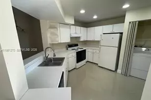 1017 Washington Cir, Homestead, FL 33034 - Photo 1