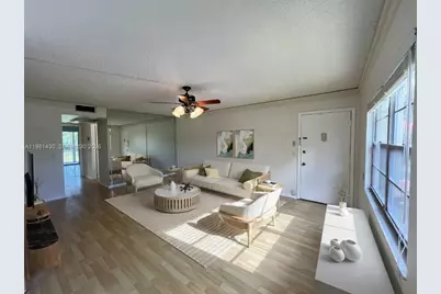 850 SW 133rd Ter #201B, Pembroke Pines, FL 33027 - Photo 1