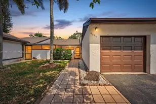 9315 Wedgewood Dr, Tamarac, FL 33321 - Photo 1