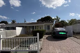 310 NE 58th St, Oakland Park, FL 33334 - Photo 1