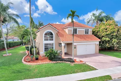2632 Oak Park Cir, Davie, FL 33328 - Photo 1
