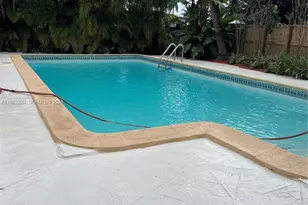 1400 NE 175th St, North Miami Beach, FL 33162 - Photo 1