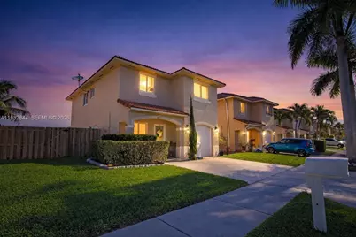 8957 SW 214th St, Cutler Bay, FL 33189 - Photo 1