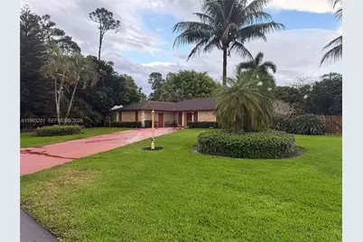 5940 Piney Ct, Greenacres, FL 33463 - Photo 1