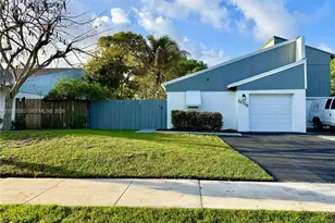 5028 NW 6th St, Delray Beach, FL 33445 - Photo 1