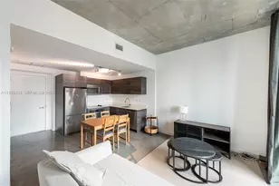 151 SE 1st St, Miami, FL 33131 - Photo 1
