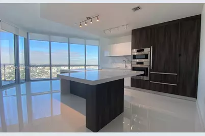 851 NE 1st Ave #2504, Miami, FL 33132 - Photo 1