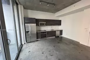 151 SE 1st St, Miami, FL 33131 - Photo 1