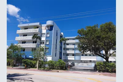 7900 Tatum Waterway Dr #405, Miami Beach, FL 33141 - Photo 1