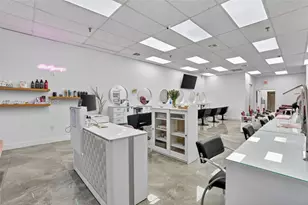 Full Service Beauty Salon For Sale in Bird Rd, Miami, FL 33165 - Photo 1