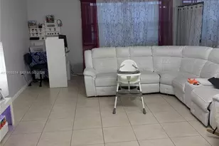 571 NW 107th Ave, Miami, FL 33172 - Photo 1