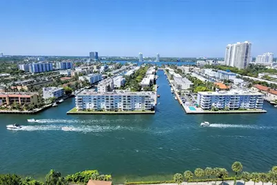 290 W 174th St #2105, Sunny Isles Beach, FL 33160 - Photo 1