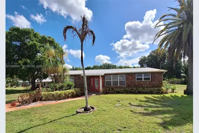 5525 SE Ault Ave, Stuart, FL 34997 - Photo 1