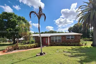 5525 SE Ault Ave, Stuart, FL 34997 - Photo 1