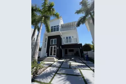 8210 NW 33rd Ter, Doral, FL 33122 - Photo 1