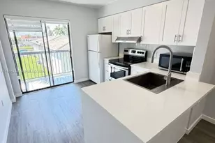 5290 W 21st Ct, Hialeah, FL 33016 - Photo 1