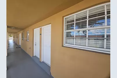 5500 SW 77th Ct #204, Miami, FL 33155 - Photo 1