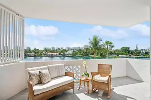 9101 E Bay Harbor Dr, Bay Harbor Islands, FL 33154 - Photo 1
