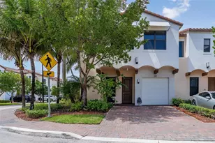 110 NW 209th Way, Pembroke Pines, FL 33029 - Photo 1