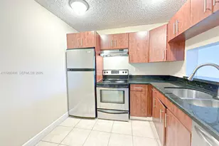 484 NW 165th St Rd, Miami, FL 33169 - Photo 1