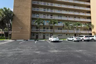 620 NE 12th Ave, Hallandale Beach, FL 33009 - Photo 1