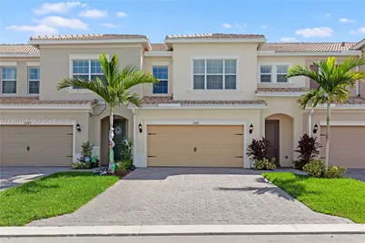 1101 Banyan Dr, Hollywood, FL 33021 - Photo 1