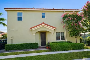 2370 SE 15th St, Homestead, FL 33035 - Photo 1