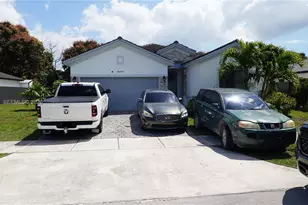 16869 SW 109th Pl, Miami, FL 33157 - Photo 1