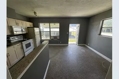 1271 NE 32nd St #A, Oakland Park, FL 33334 - Photo 1