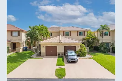 16382 SW 75th St, Miami, FL 33193 - Photo 1