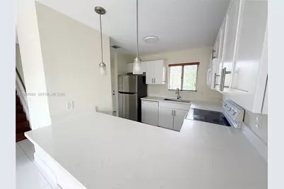 6205 Kendale Lakes Cir #288, Miami, FL 33183 - Photo 1