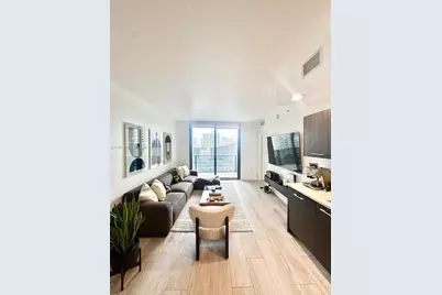 45 SW 9th St #2009, Miami, FL 33130 - Photo 1