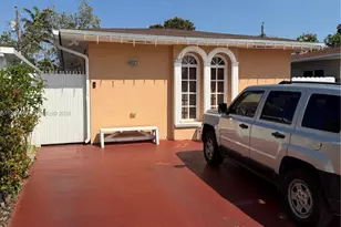 4347 E 9th Ct, Hialeah, FL 33013 - Photo 1