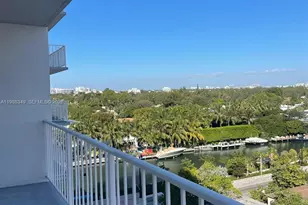 2829 Indian Creek Dr, Miami Beach, FL 33140 - Photo 1