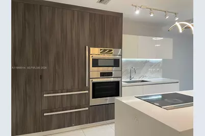 851 NE 1st Ave #1806, Miami, FL 33132 - Photo 1