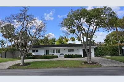 15720 SW 87th Ct, Palmetto Bay, FL 33157 - Photo 1