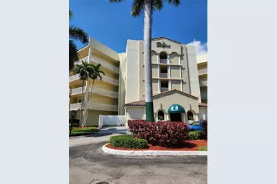 10710 NW 66th St #402, Doral, FL 33178 - Photo 1