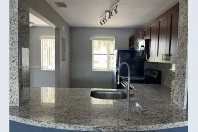 5200 NW 31st Ave #34, Fort Lauderdale, FL 33309 - Photo 1