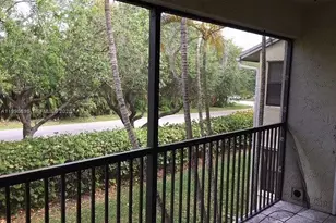 805 N Franklin Ave, Homestead, FL 33034 - Photo 1