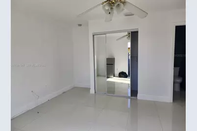 16Xxx SW 97th Ave #Side, Miami, FL 33157 - Photo 1