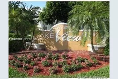 2861 N Oakland Forest Dr #301, Oakland Park, FL 33309 - Photo 1