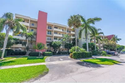 2400 NE 10th St #210, Pompano Beach, FL 33062 - Photo 1