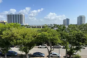 1801 S Treasure Dr, North Bay Village, FL 33141 - Photo 1