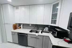 400 Kings Point Dr, Sunny Isles Beach, FL 33160 - Photo 1