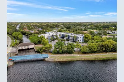1021 Mockingbird Ln #302, Plantation, FL 33324 - Photo 1