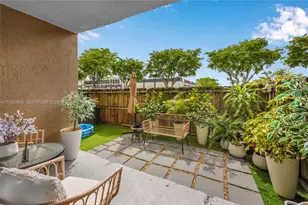 10900 SW 104th St, Miami, FL 33176 - Photo 1